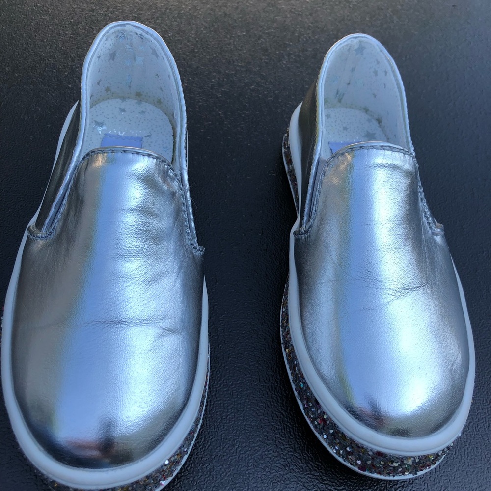 Toddler Girl slip on sneakers
